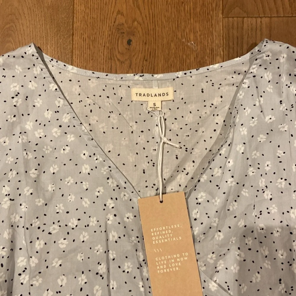 NWT Tradlands Augusta Floral Dress - size S - Picture 2 of 5